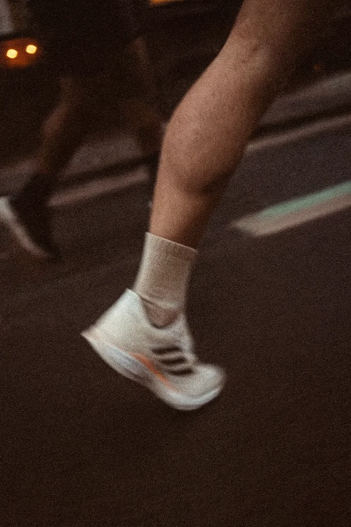 Two men running during RUN game